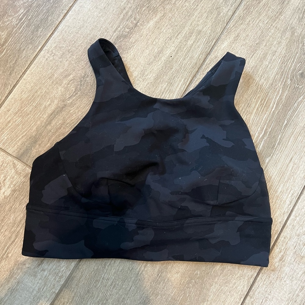 Lululemon Wunder Train Longline Bra
Medium support B/D cup
Size 10